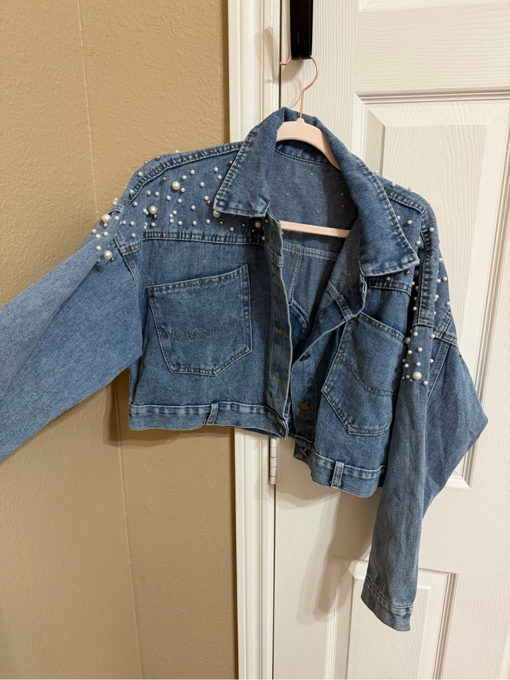 Pearl-Embellished Cropped Denim Jacket - Blue